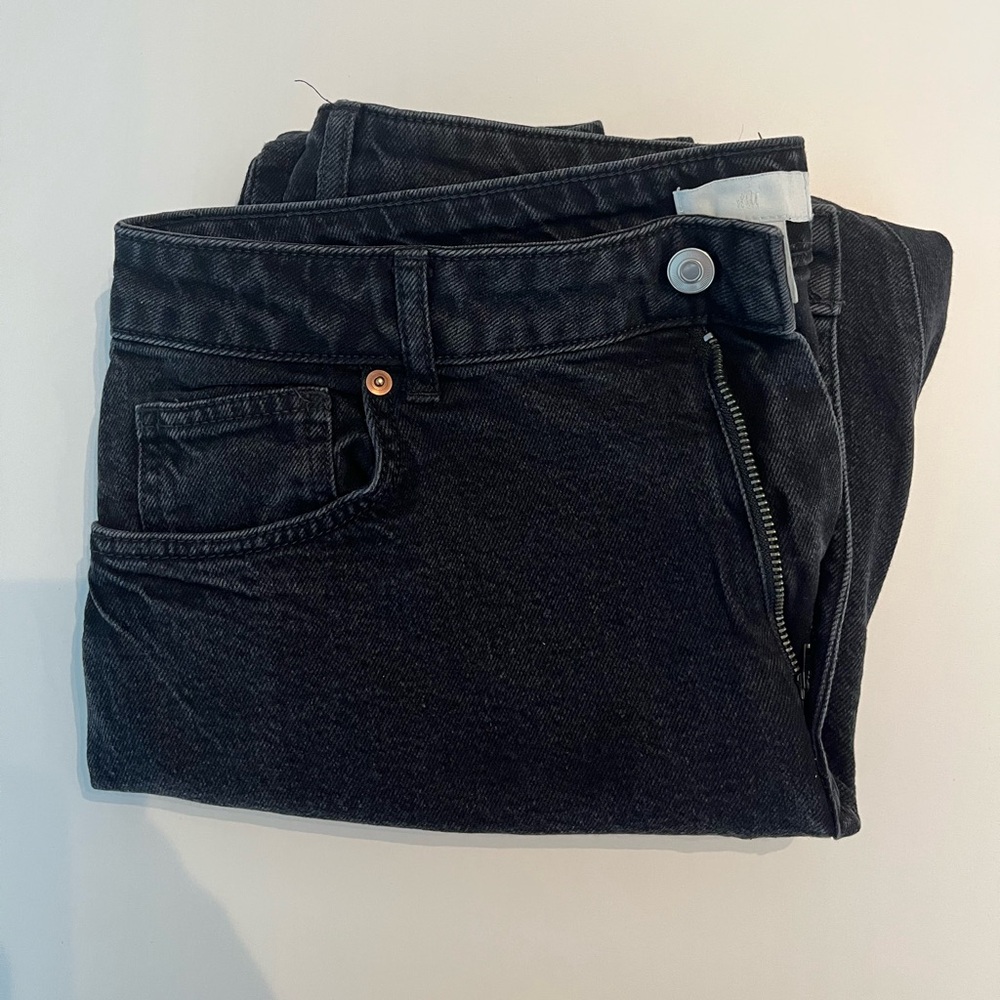 CCO LOW PRICE!! H&M black skinny jeans